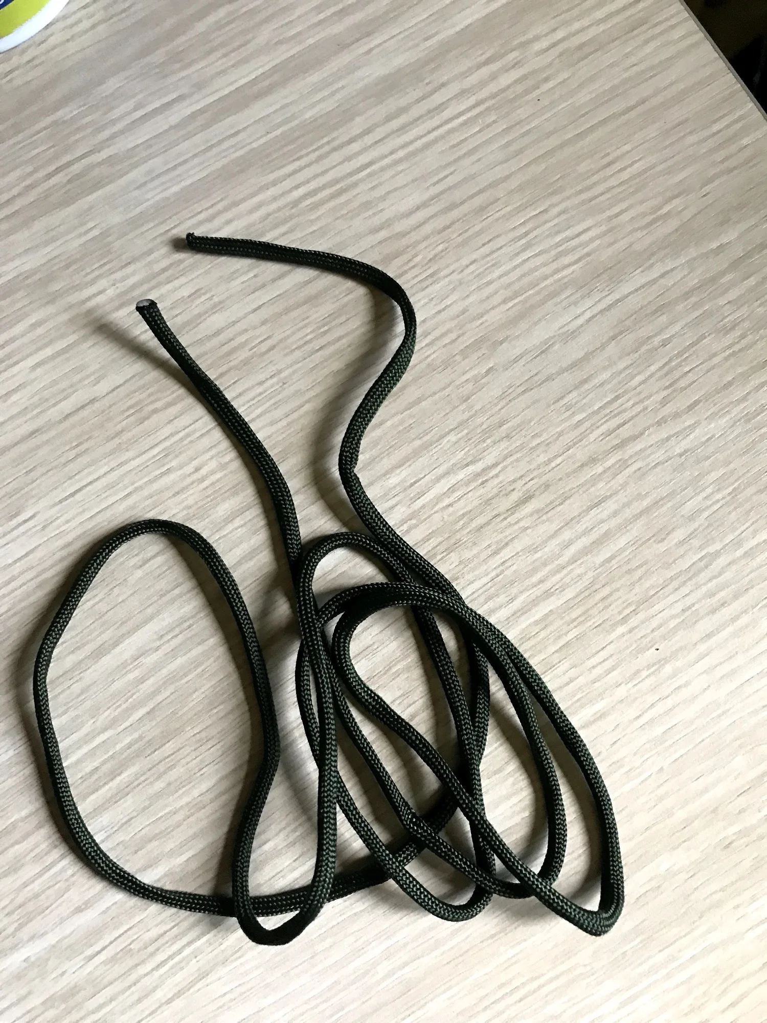 5 Meters Dia.4mm 7 Stand Cores Parachute Cord Lanyard Outdoor Camping photo review