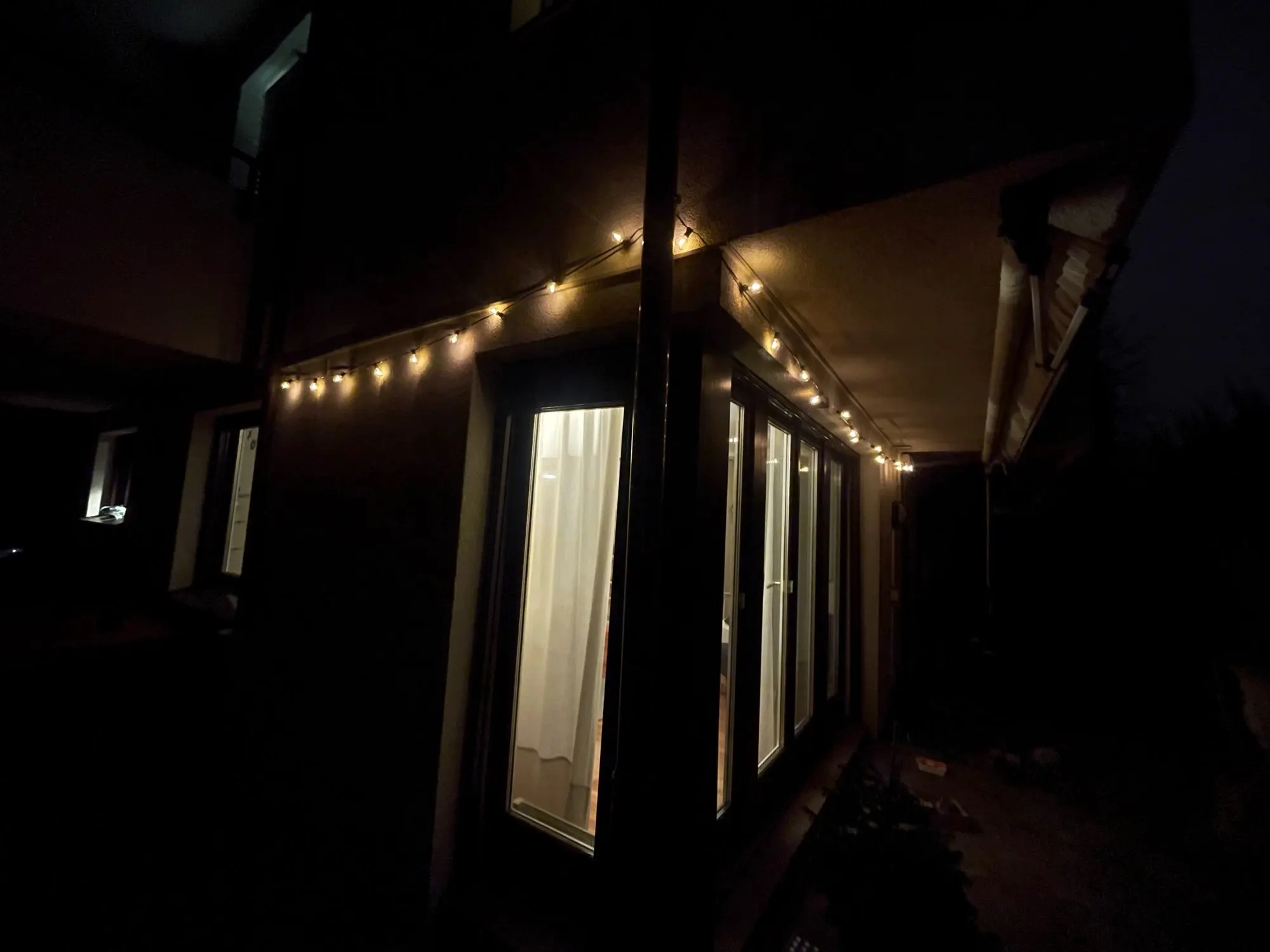 Guirlande solaire guinguette ampoules LED jusqu'à 15m