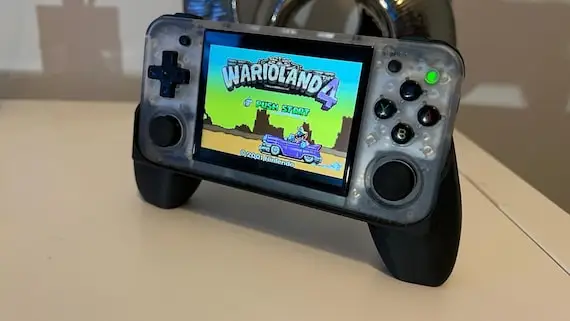 ANBERNIC RG35XX H photo review