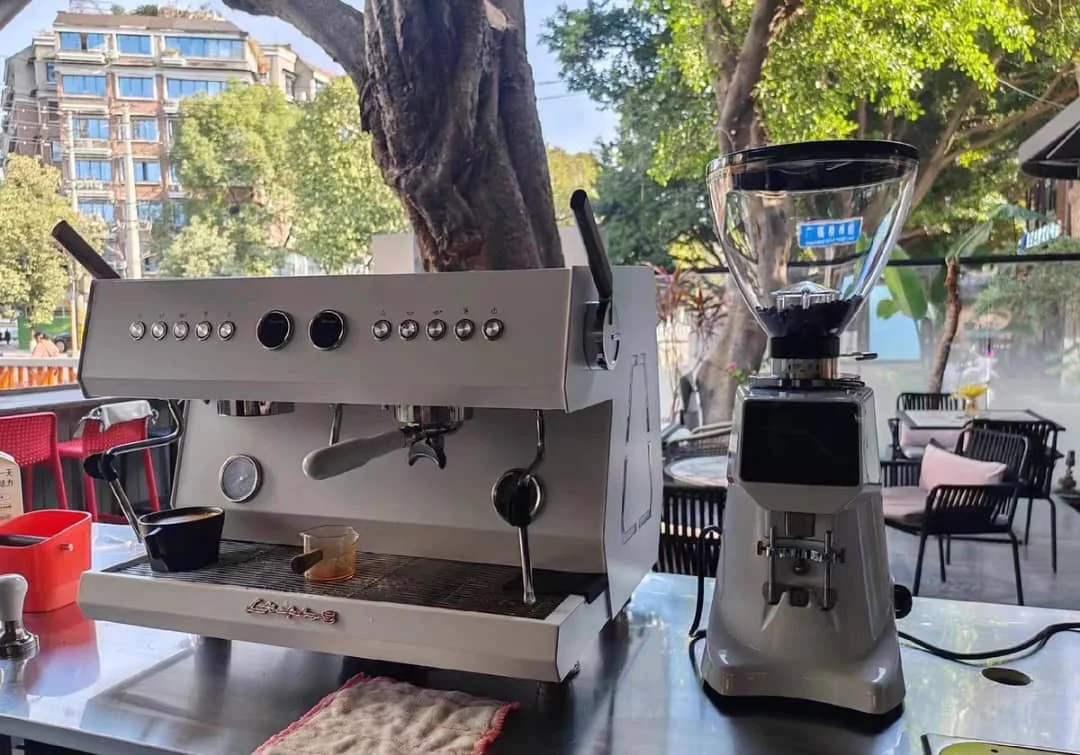 コーヒーマシン CRM3211A イタリア製ダブルヘッド 3 in 1 商業家庭用