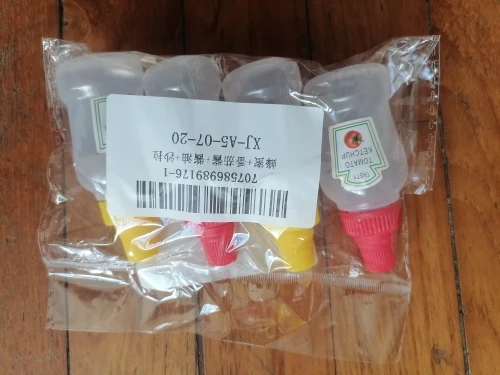 25ml Mini Condiment Bottle Camping Squeeze Bottles for Cookware Bbq Ketchup Oil Cruet Soy Sauce Kitchen Essentials Salads Tools photo review