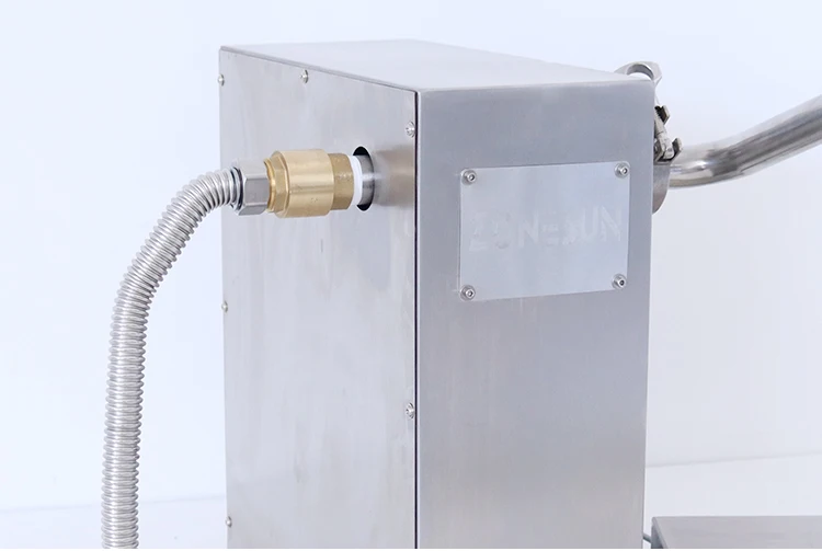 ZS-GPW1 Высокопроизводительная машина для взвешивания жидкости с шестеренчатым насосом 
