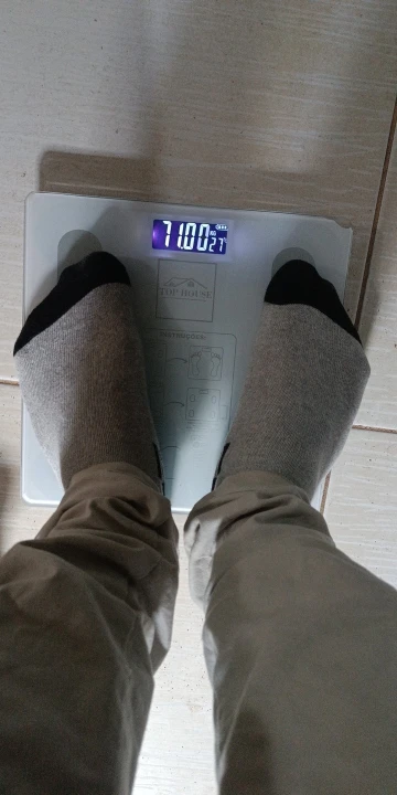 Balança Corporal Bioimpedância Profissional Bluetooth - Neverdie Store photo review