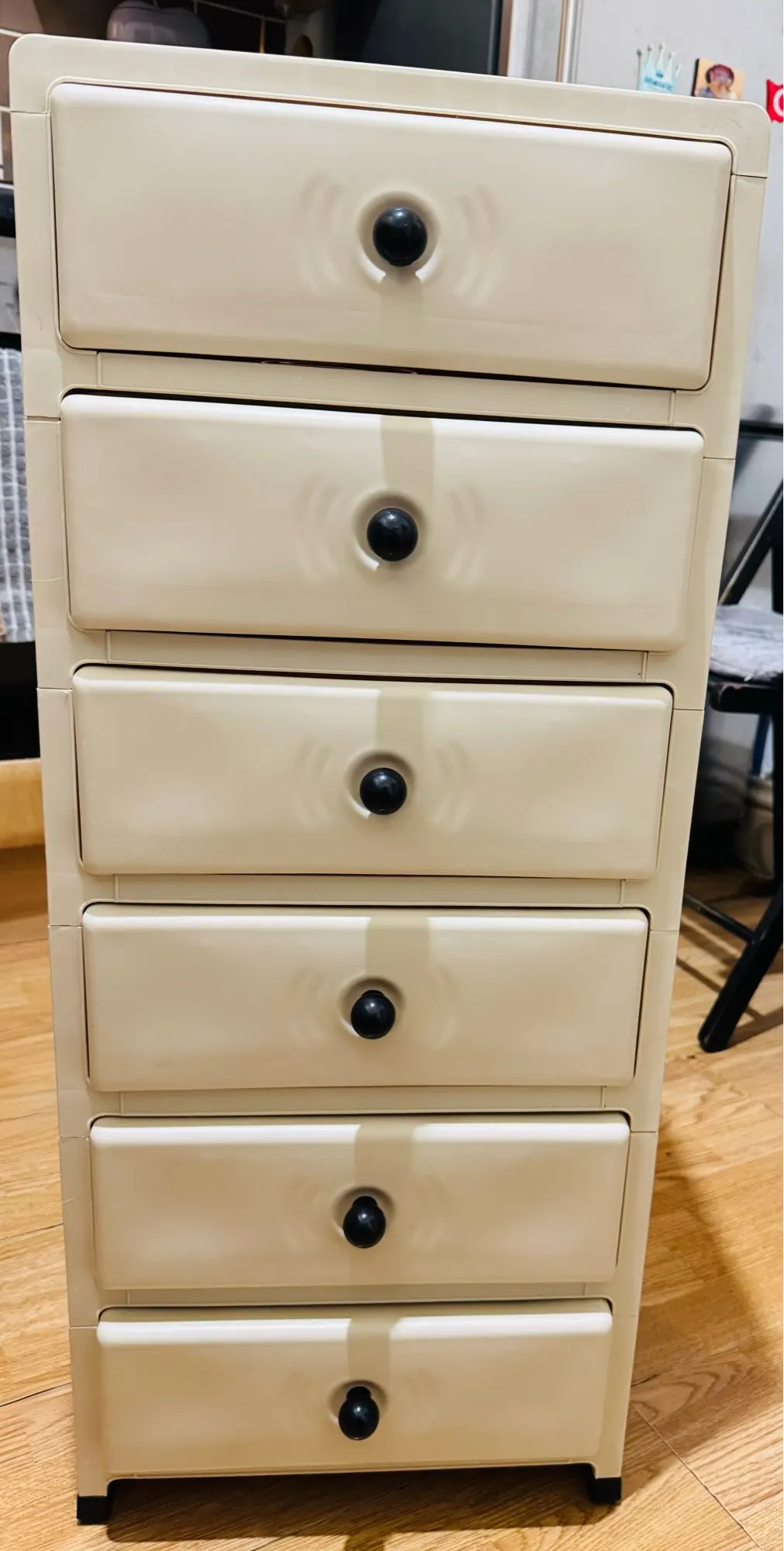 Mobile Multi-Layer Drawer Storage Cabinet,Large Capacity Bedside Table with Wheels for Bedroom/Kitchen/Living Room photo review