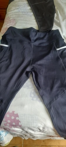 Women's High Waist Capri Yoga Leggings with Utility Pockets photo review