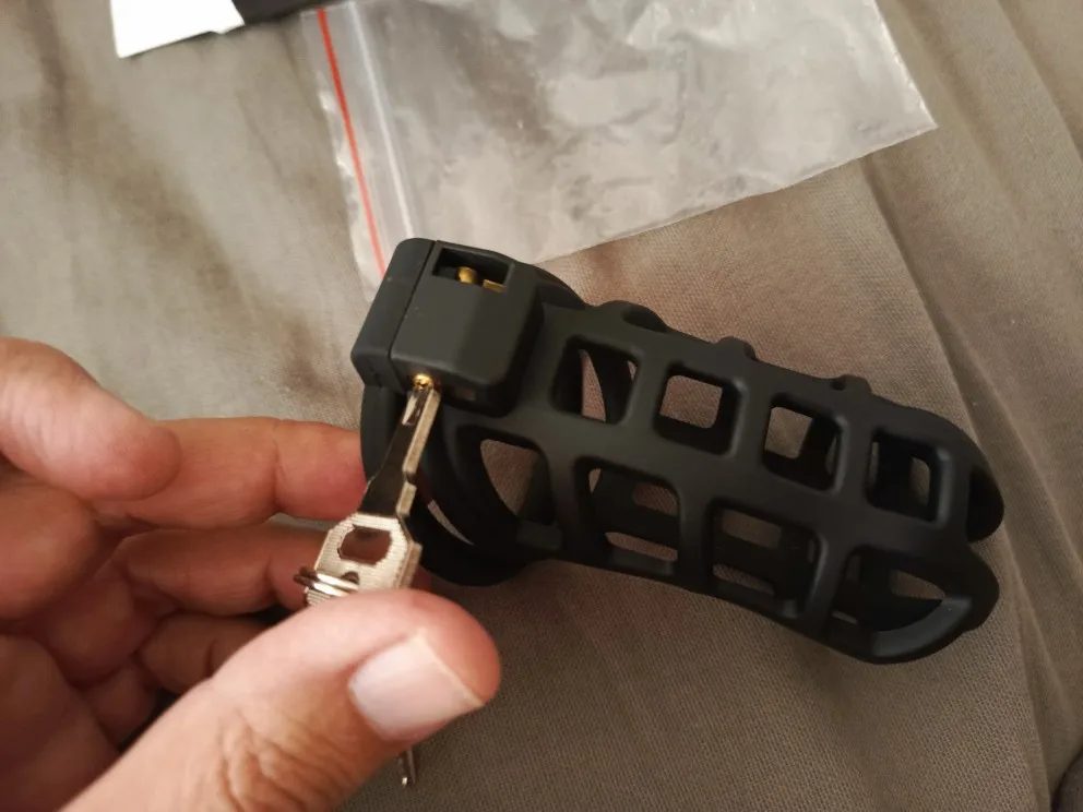 Male Chastity Device Cock Cage, Lightweight Chastity Cage Resin ABS Penis Cage For Men With 3 Different Sizes Ring Invisible Lock Adult Abstinence Penis Bondage Adult Sex Toy