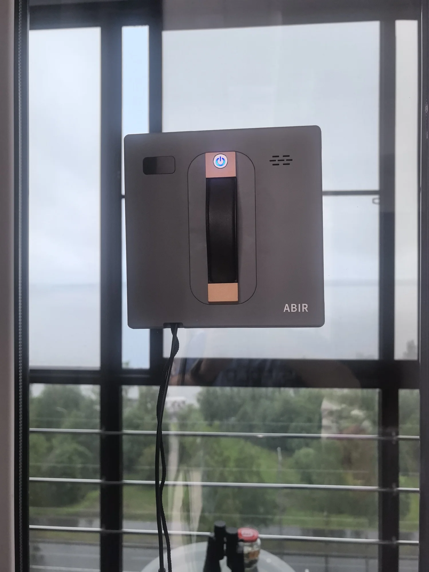 EdgeMate C1™ – Le nettoyage précis des vitres en hauteur