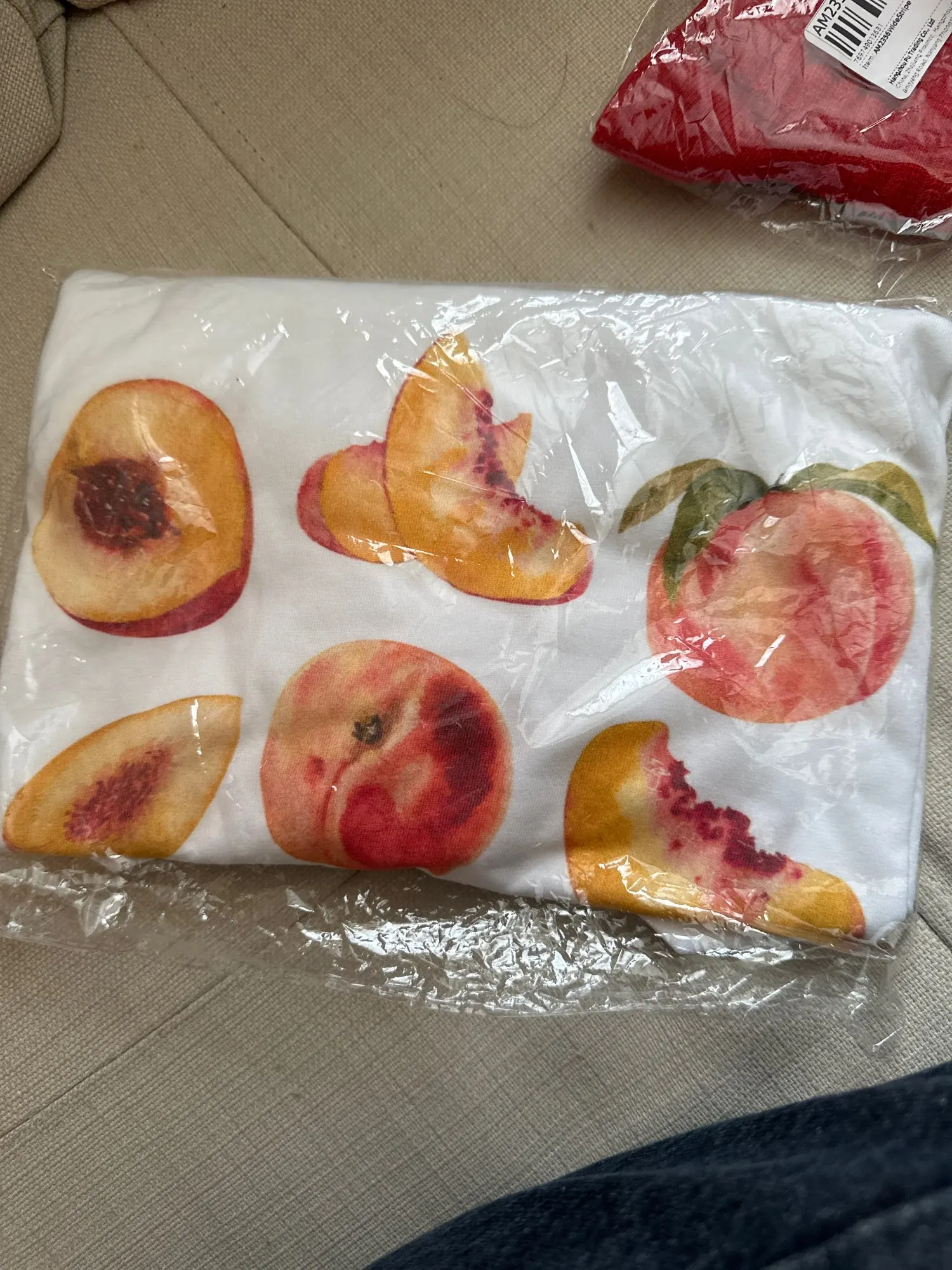 Vintage Peaches T-Shirt, customer photo