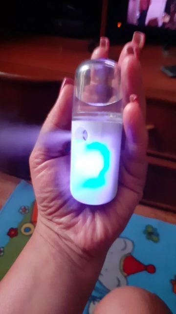 Mini Face Steamer Nano Sprayer USB Uppladdningsbar luftfuktare Nano Nebulizer Bärbar Fuktgivande Skönhetsinstrument Hudvårdsverktyg