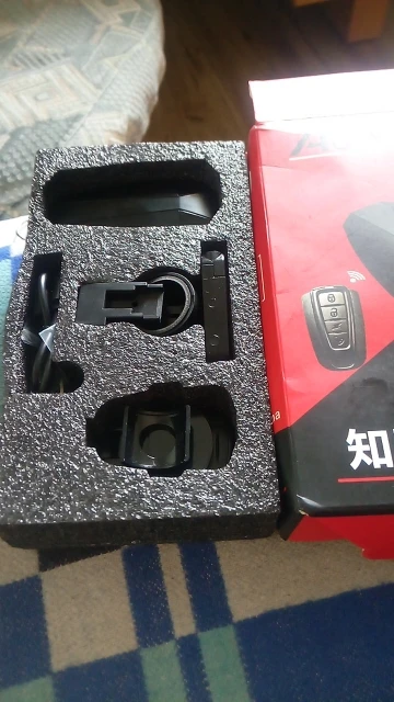 Alarme de Bicicleta com Controle Remoto e Luz Traseira, Recarregável photo review