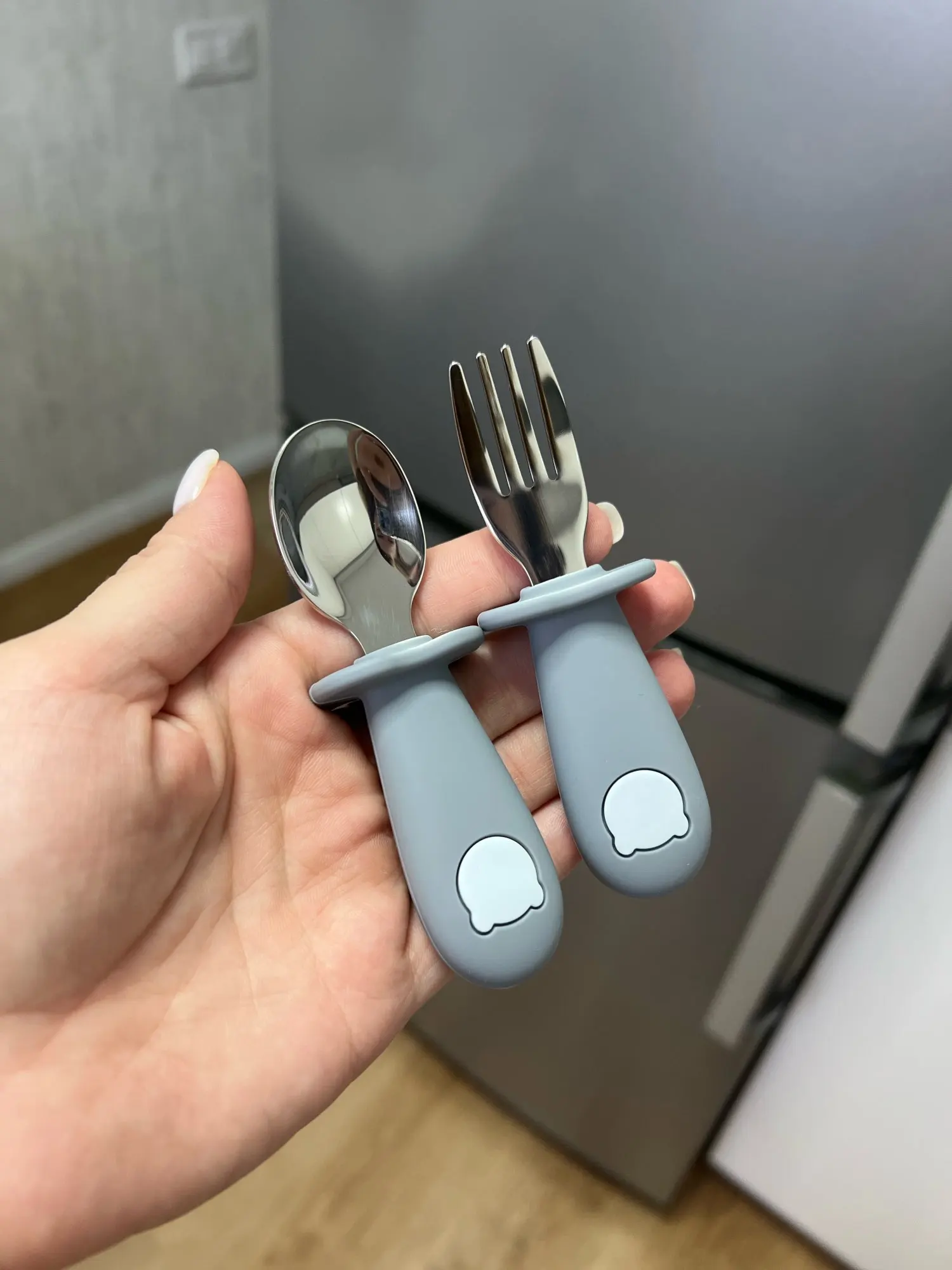 Cartoon Baby Tableware Set - Stainless Steel Cutlery for Toddlers and Kids photo review