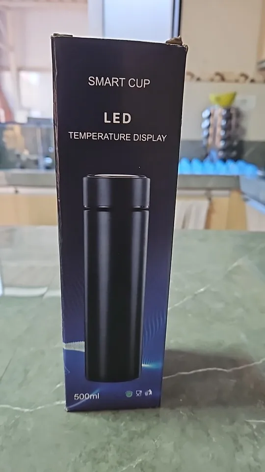 Garrafa Térmica Em Aço Inox Com Termômetro Digital 500ml Led photo review