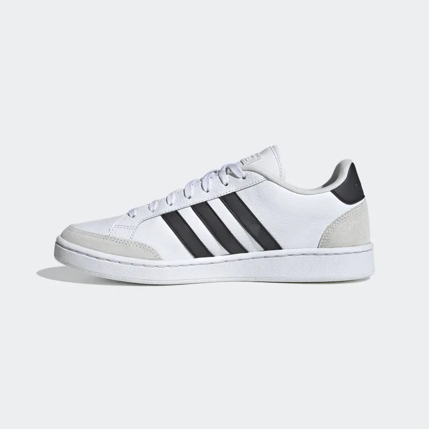 adidas women's grand court se tennis shoe