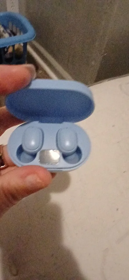 E6S TWS Bluetooth Earphones photo review