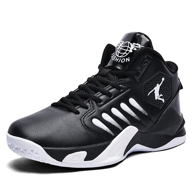 Free shipping 2022 NEW Unisex Red Sneakers for Men Mesh Sports Trainers Running Shoes Summer Male Women  35-47 Size Breathable 9136-Black White