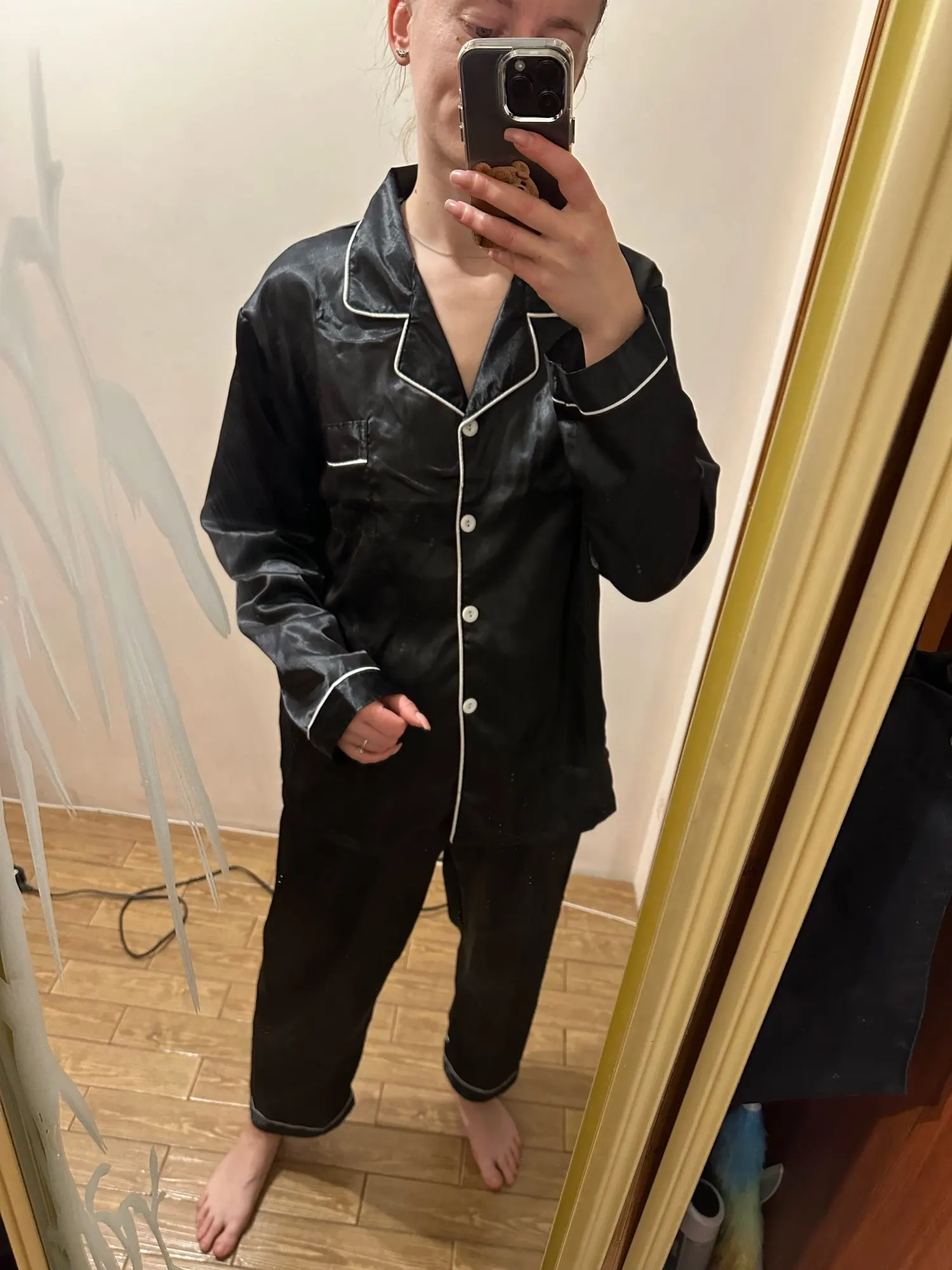 Plus Size Luxurious Silk Pajamas for All Seasons Comfort photo review