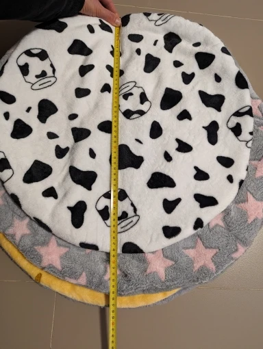 Cozy Winter Mats, Soft Beds for Cats & Dogs on the Go photo review