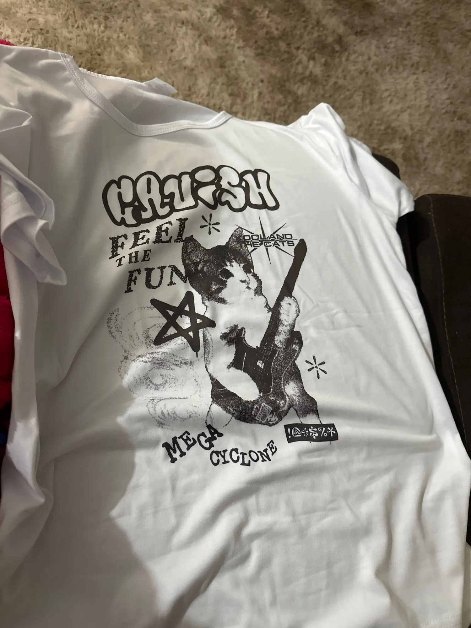 Rocker Cat White T-Shirt photo review