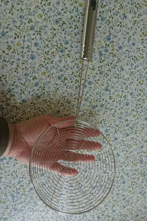 3 Size Set Stainless Steel Colander Household Noodle Dumpling Hot Pot Filter Screen Pearl Line Drain Large Fried Strainer photo review