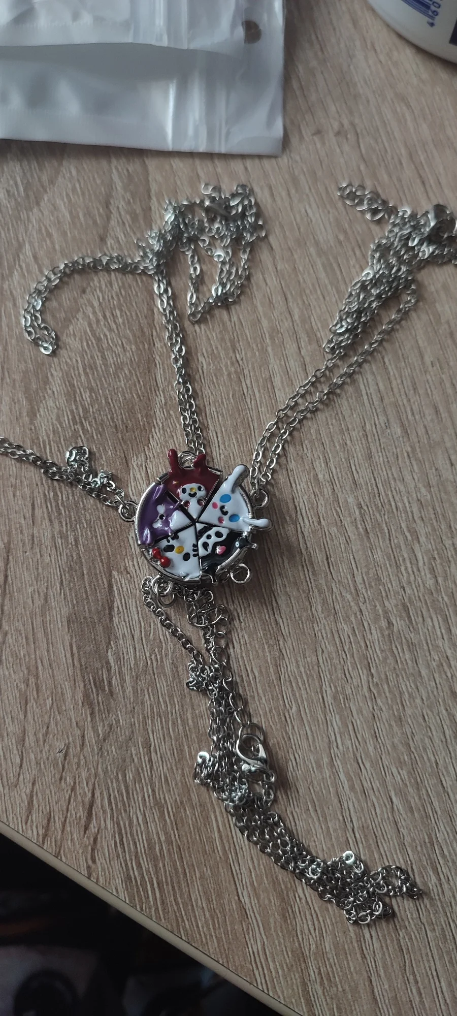 Collier magnétique Kawaii Sanrio