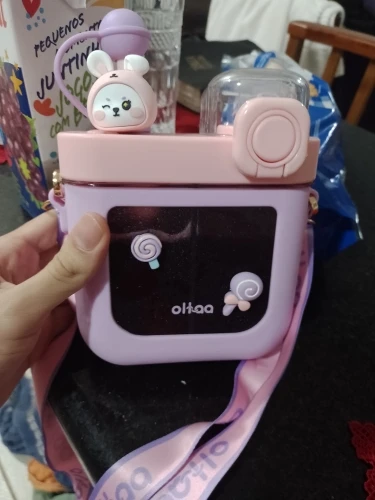 Attachment image review on Water Bottles For Girls