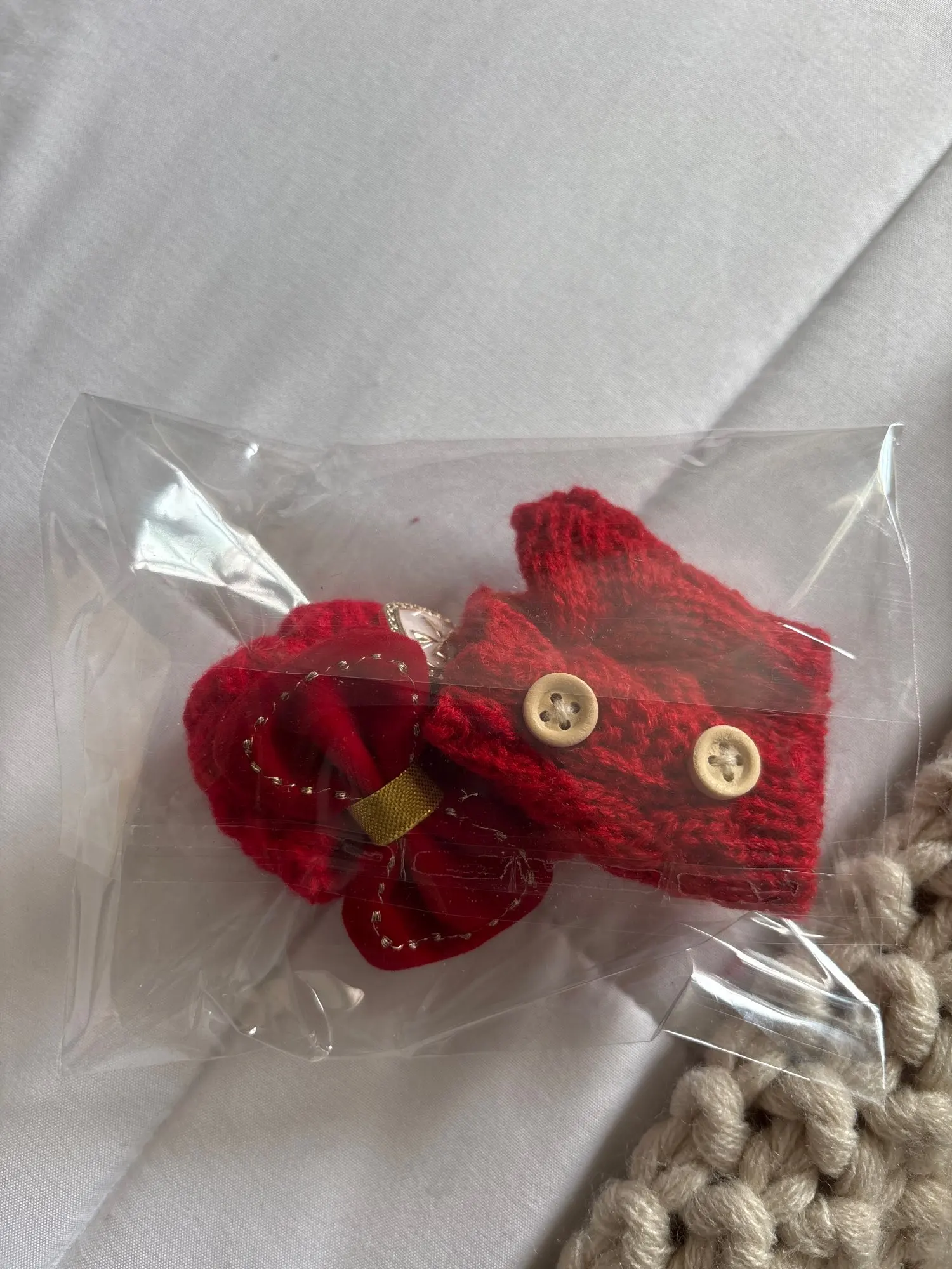 Labubu V1/V2 Doll Clothes: 15/17CM Macaron-Themed Outfit Set with Hair Accessories photo review