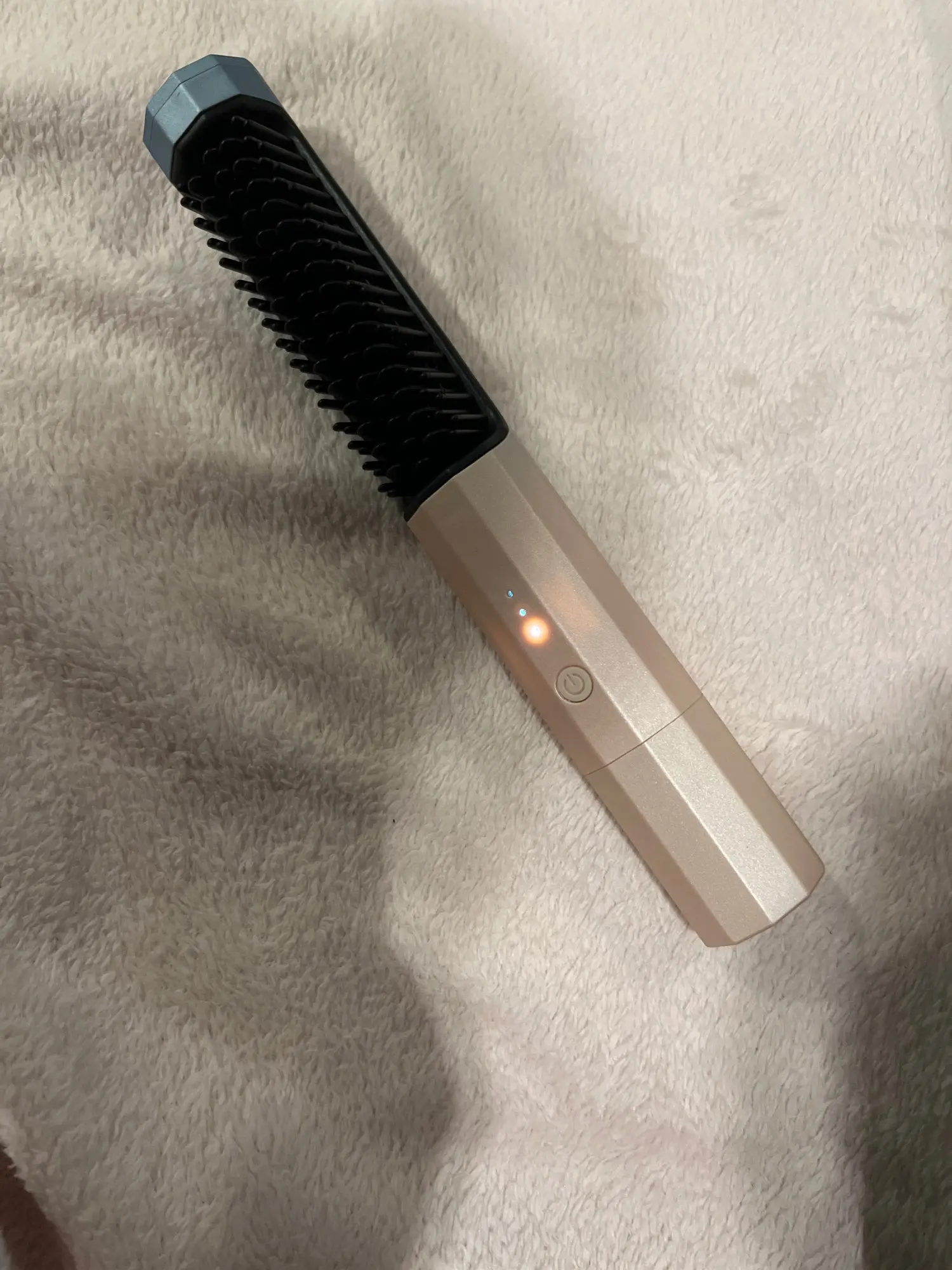 2 In 1 Hair Straightener Brush photo review