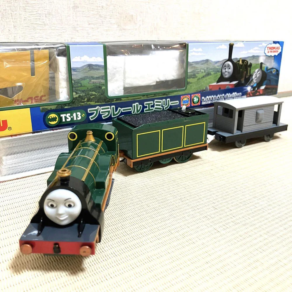 tomy takkies wholesale