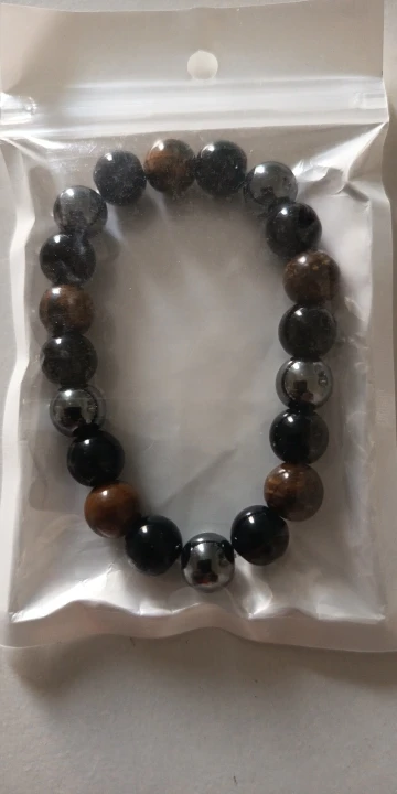 Triple Protection Bracelet: Tiger’s Eye, Obsidian & Hematite photo review