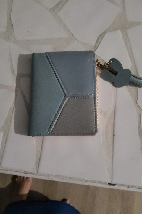 Women's PU Leather Wallet photo review