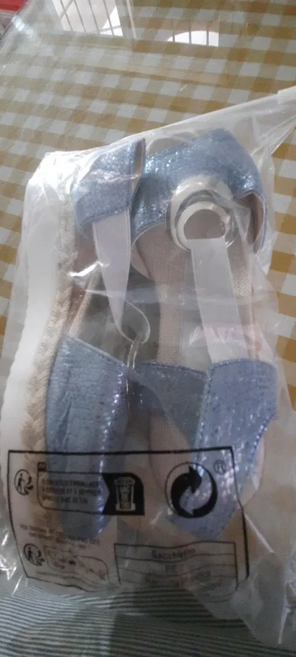 Metal Decoration Women's Wedges Sandals photo review