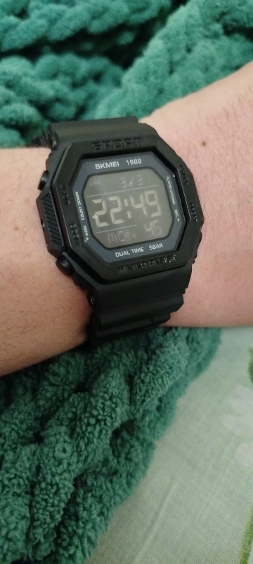 SKMEI 1988 Digital Sport Watch for Men - LED, Waterproof photo review