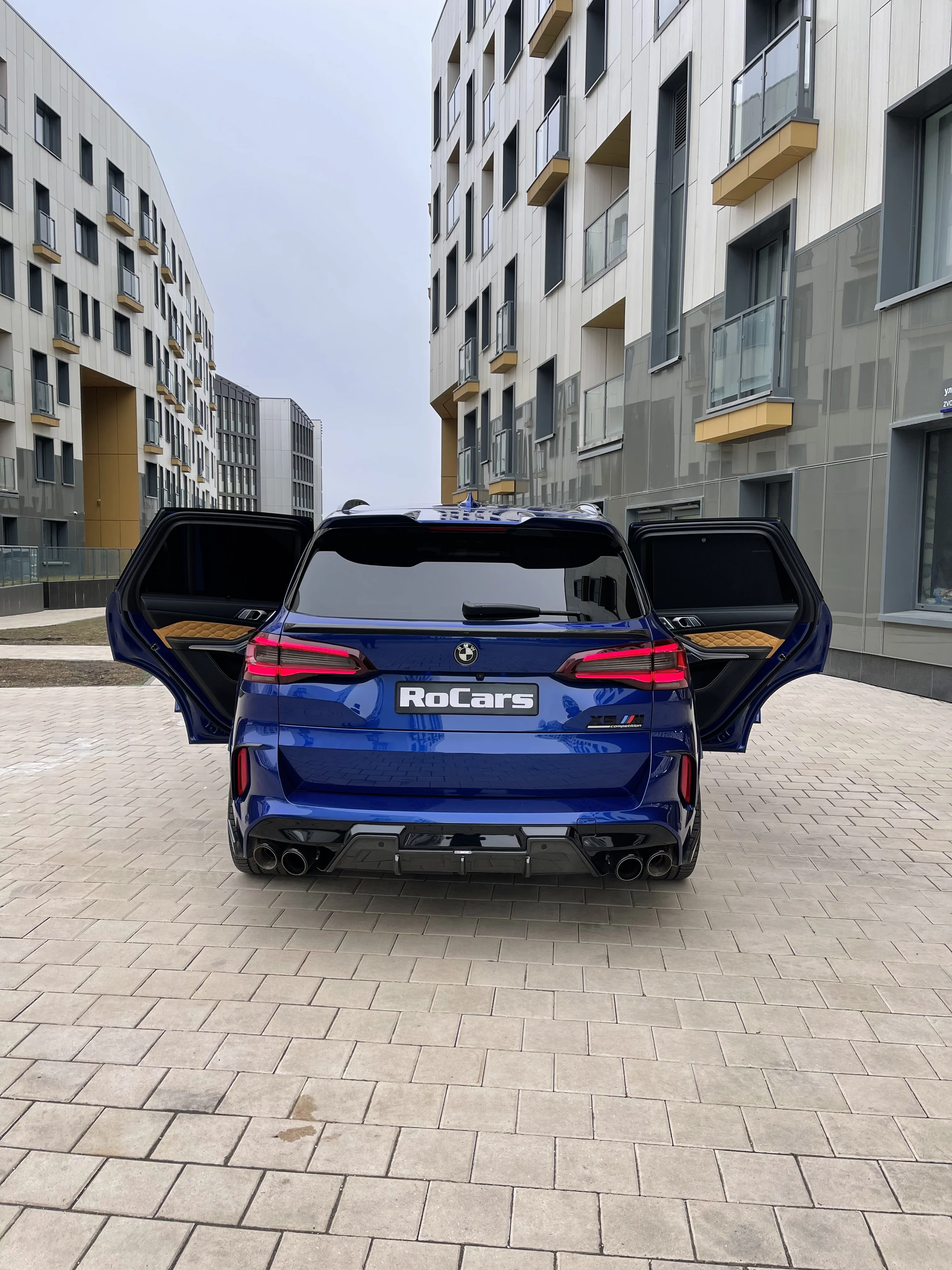 Рисунок 4 - Выхлопная система Akrapovic BMW