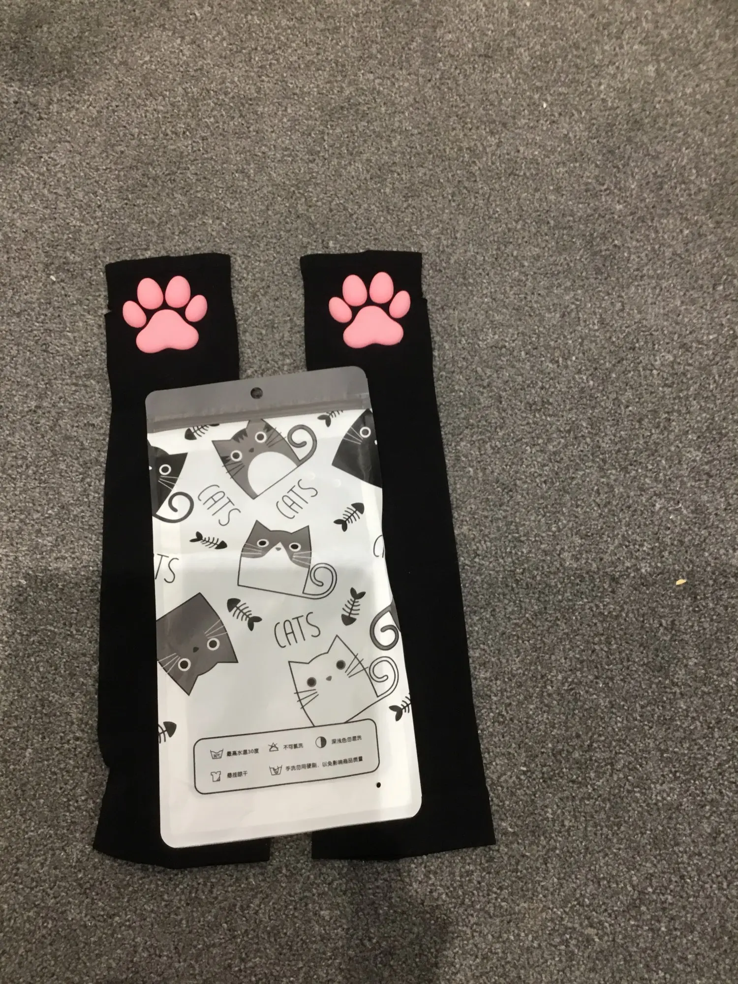 Kawaii 3D Cat Paw Sleeves photo review