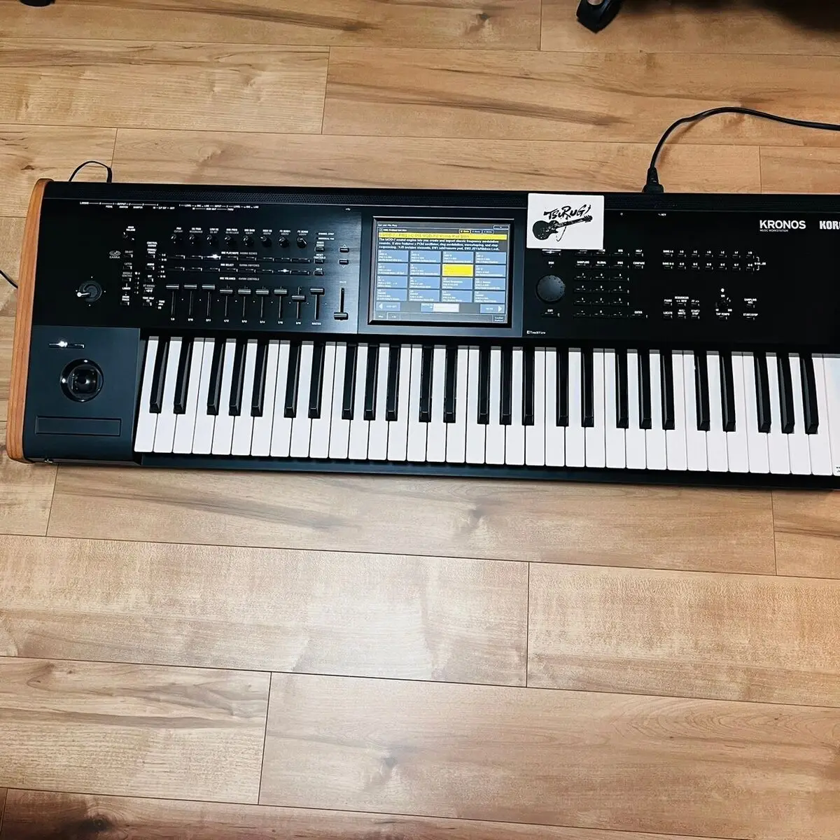 

READY TO SHIP Kronos 2 61 Keyboard Synthesizer.