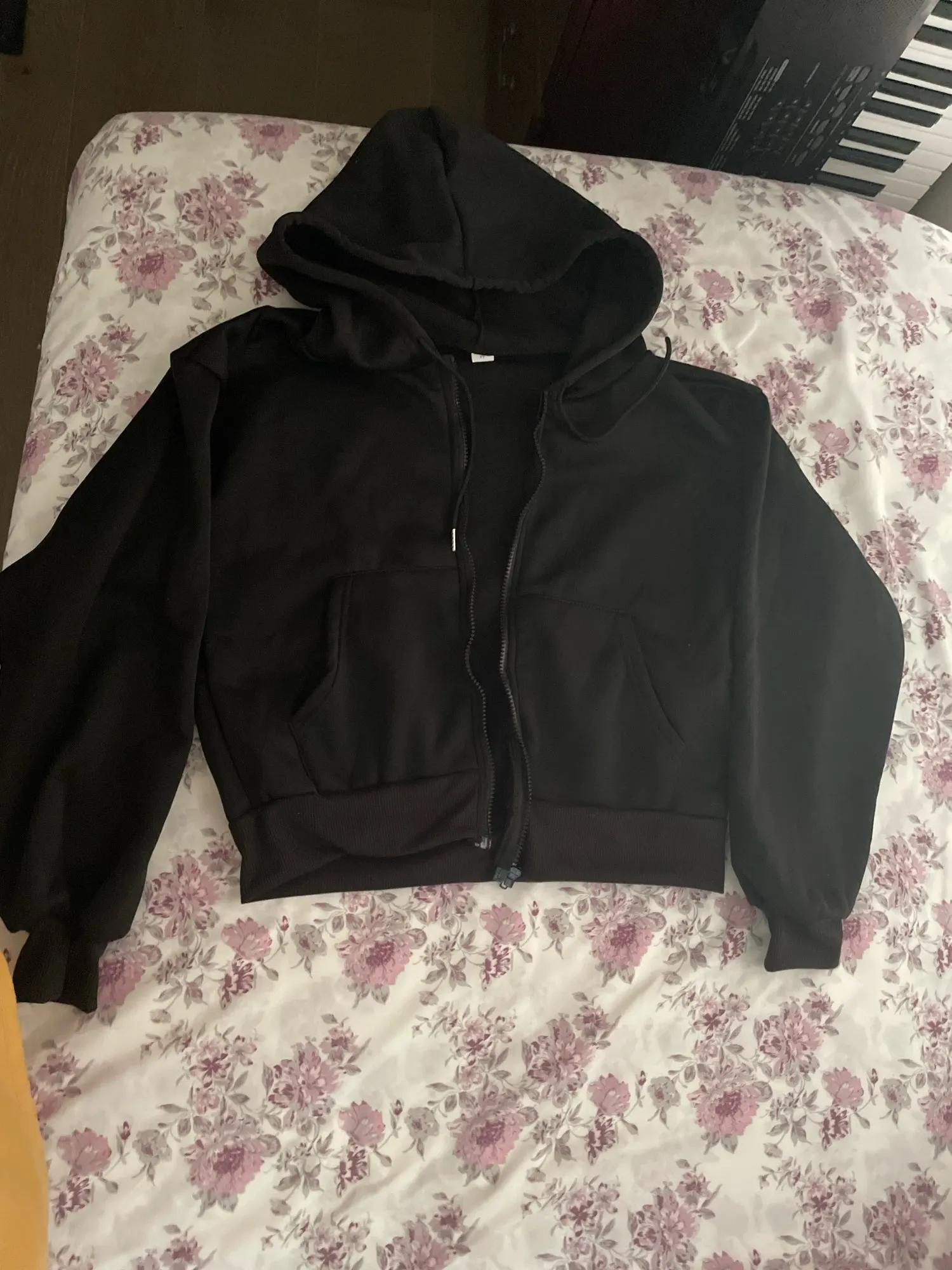 Cozy Women's Zip Hoodie - Premium Autumn Winter Streetwear photo review