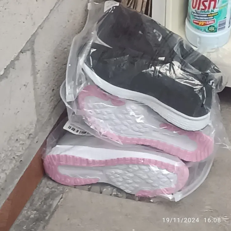 Zapatos informales para mujer, zapatos planos de malla transpirables a la moda, calzado blanco para mujer photo review