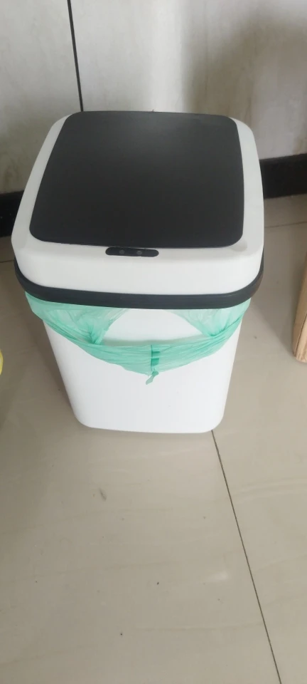 Touch & Toss Smart Bin: 13L Kitchen and Bathroom Trash Can for Effortless Waste Management photo review