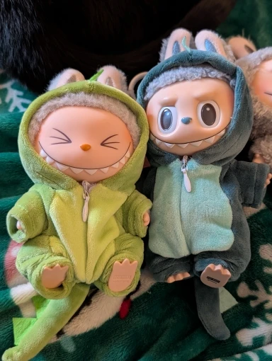 Labubu Doll Clothes: 15CM Dinosaur Animal Suit 6-Piece Set with Hat photo review