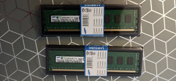 SAMSUNG Memory DDR3 Desktop Ram DDR3L Memoria 2GB 4GB 8GB 240Pin DIMM RAM 1066MHz 1333MHz 1600MHz 1866MHz PC3 1.5V 1.35V Memory photo review