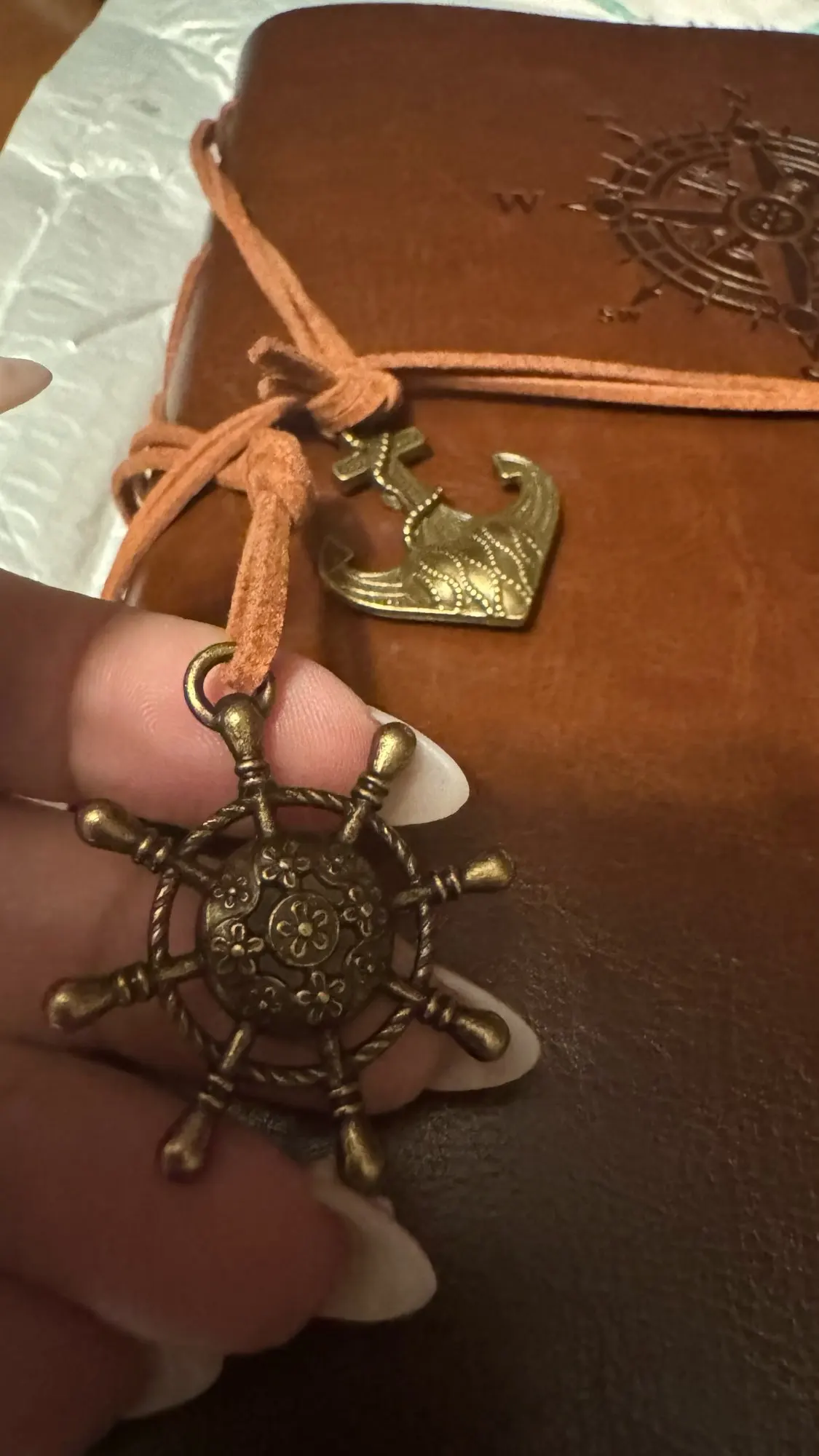 Journal de l'explorateur - Carnet de voyage cuir marron