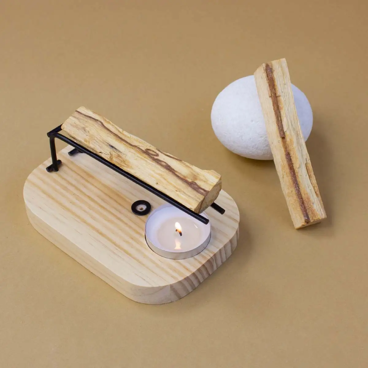 Soporte para Palo Santo y 5 palitos de Palo Santo auténticos (bronceado)