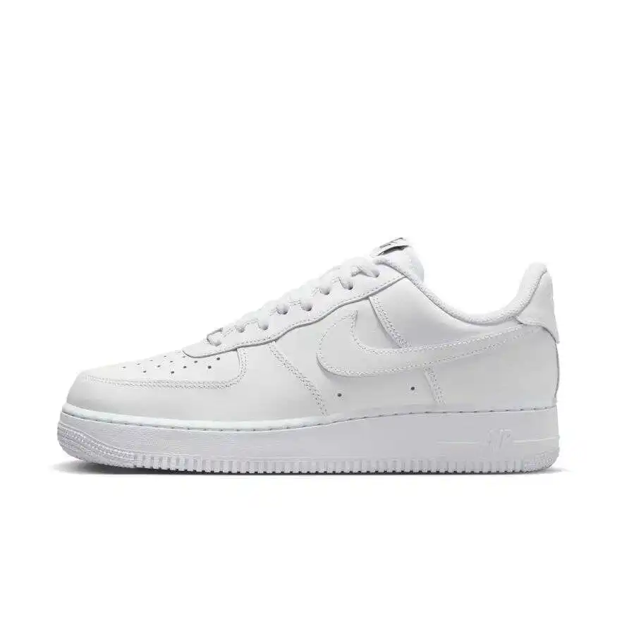 Рисунок 2 - Мужские кроссовки Nike Air Force