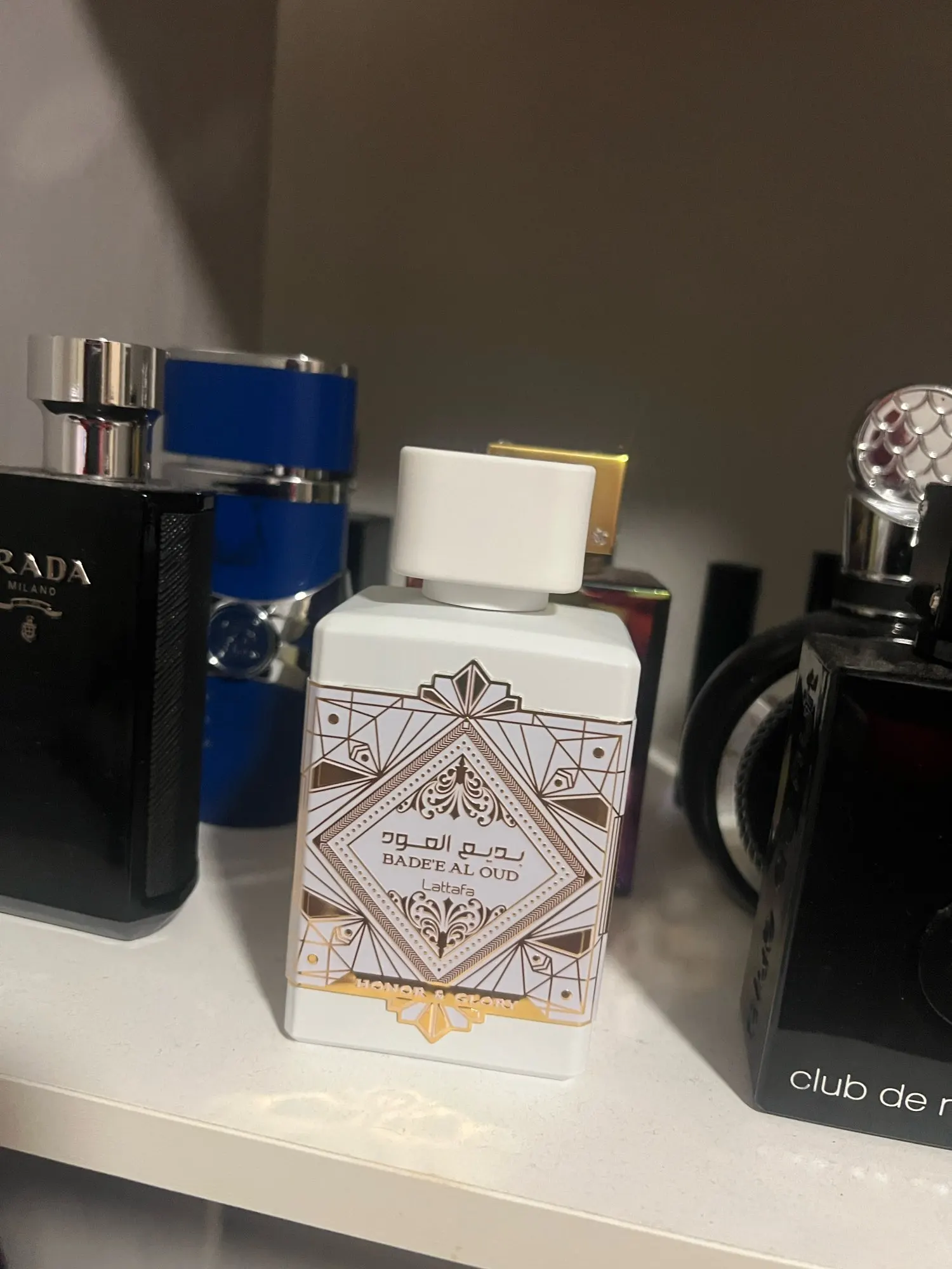 Bade’e Al Oud Honor & Glory – Perfume intenso y sofisticado unisex (100 ml)