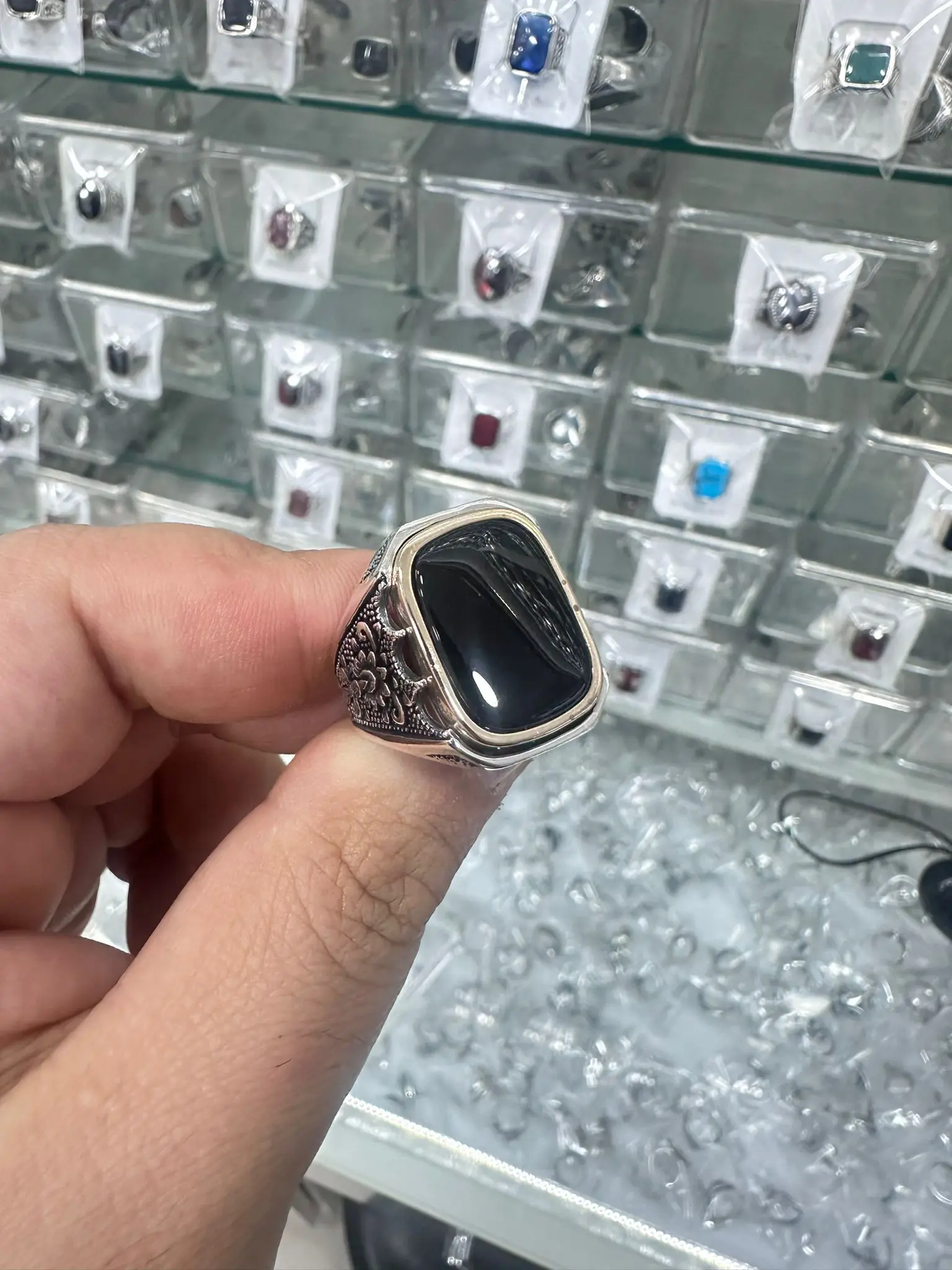 

Мужское кольцо Стерлинговое Серебро с ониксом 925