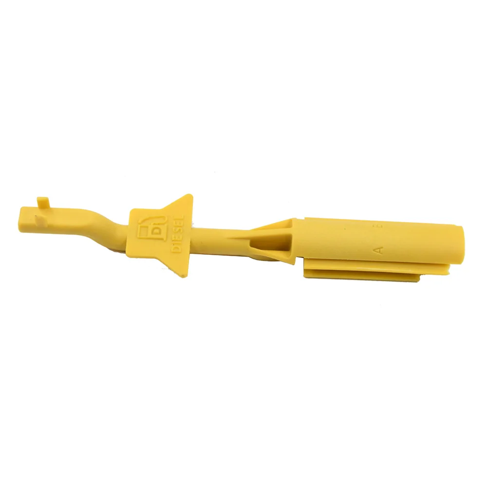 Fuel Tank Cap LR014047 C2Z8432 Diesel Car Refueling Unlock Key Fuel Tank Cap Stopper For Land Rover Range Rover Sport Discovery 4