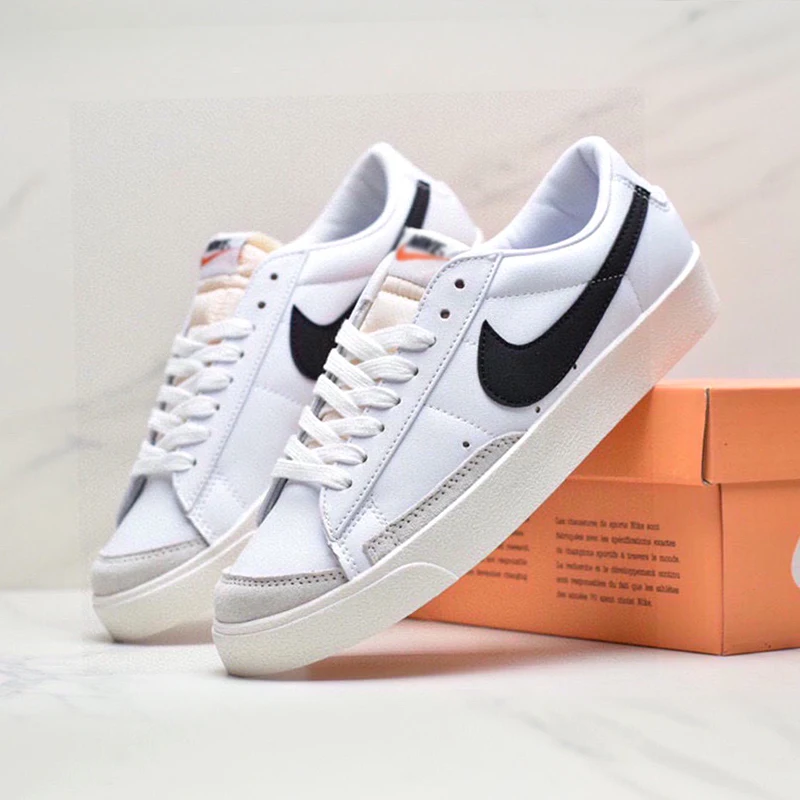 lage nike blazers