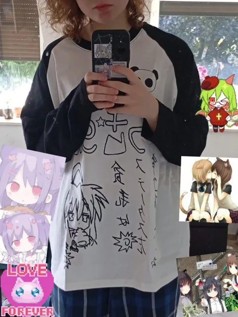 らき☆すた Contrast Long Sleeve T-Shirt photo review