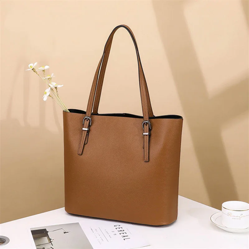 

2023 New Genuine Leather Women's Bag Fashion Tote Bag Niche Design Commuting Large Bag Cowhide Women's Shoulder Bag