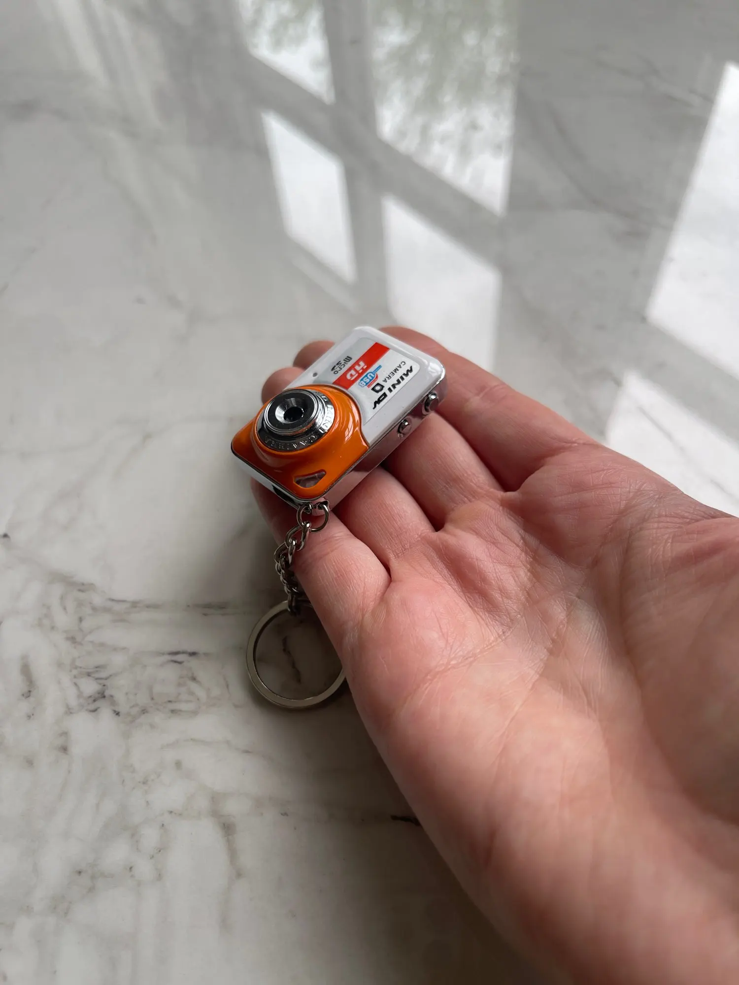 Pocket Pixel Key Chain Camera